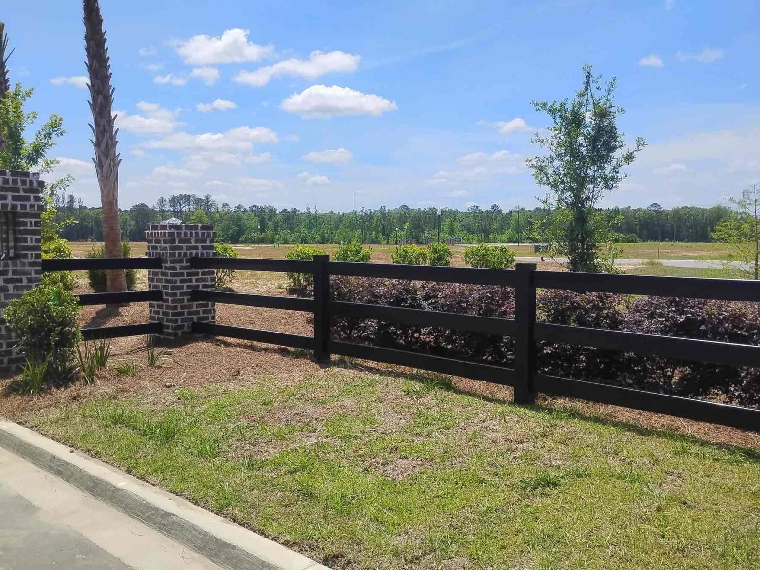 Photo of a Savannah Georgia fence company