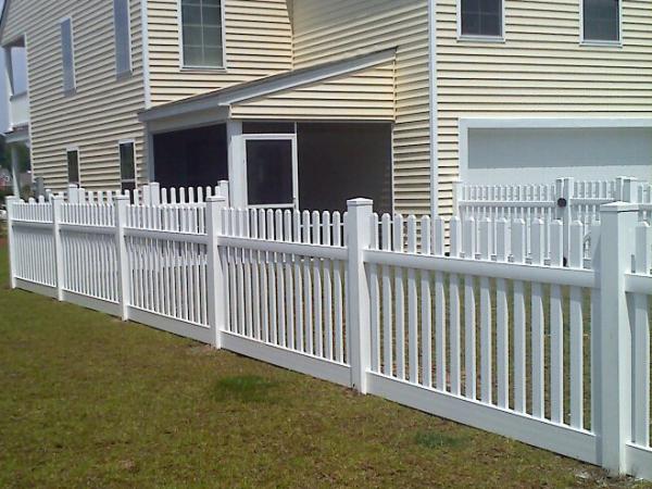 Brunswick Georgia residential fencing contractor