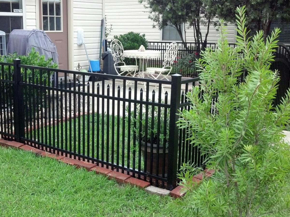 Guyton Georgia DIY Fence Installation