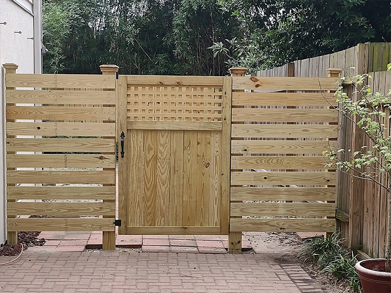 Guyton GA horizontal style wood fence